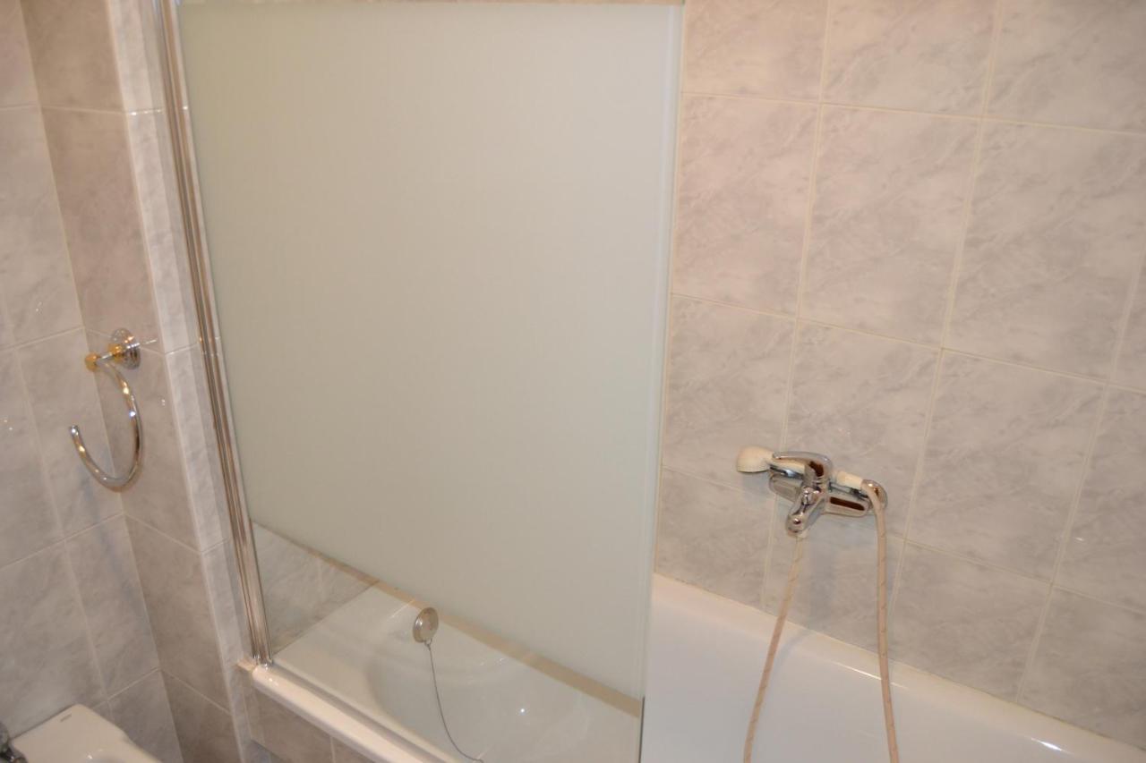 Inmoinsuas Plaza De Galicia 32 Appartement Sarria Buitenkant foto